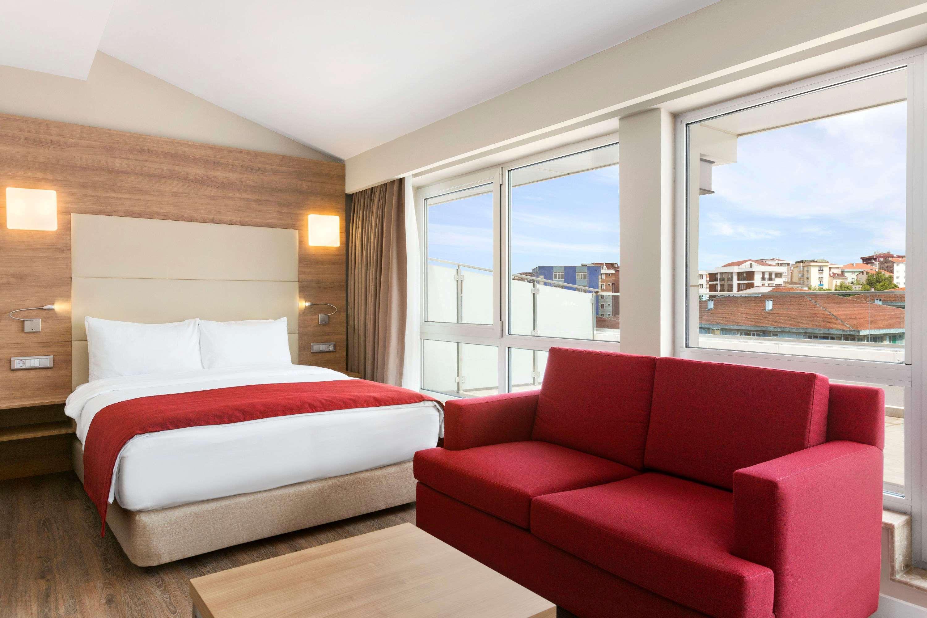 Ramada Encore Istanbul Kartal Kültér fotó