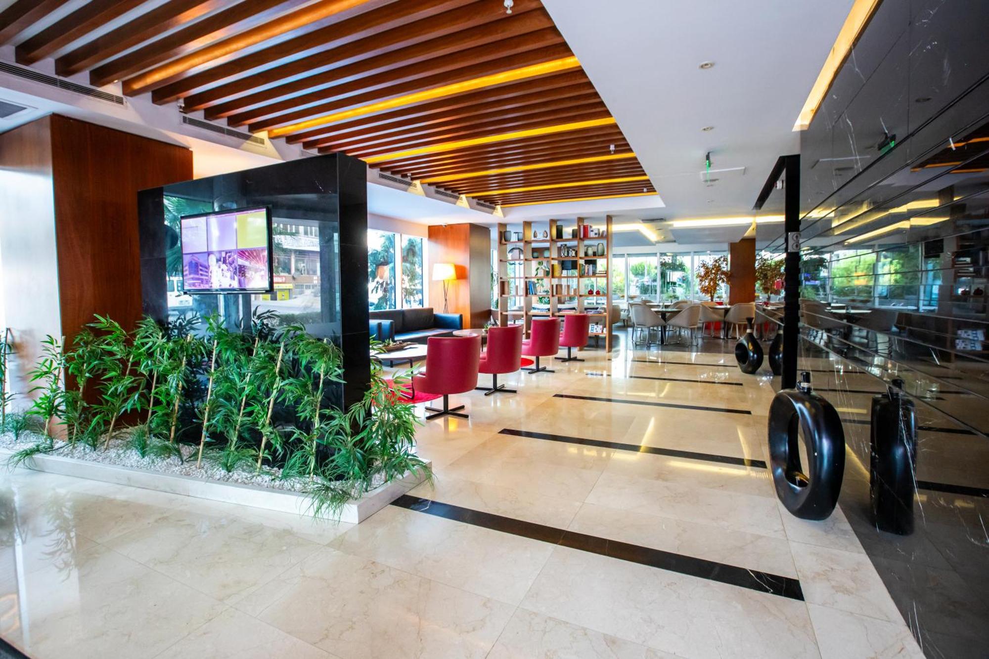 Ramada Encore Istanbul Kartal Kültér fotó