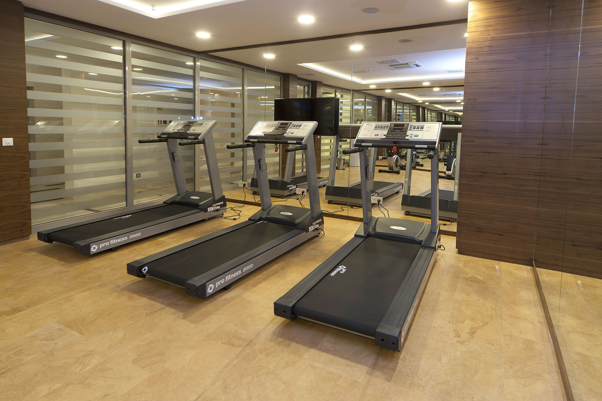 Ramada Encore Istanbul Kartal Kültér fotó